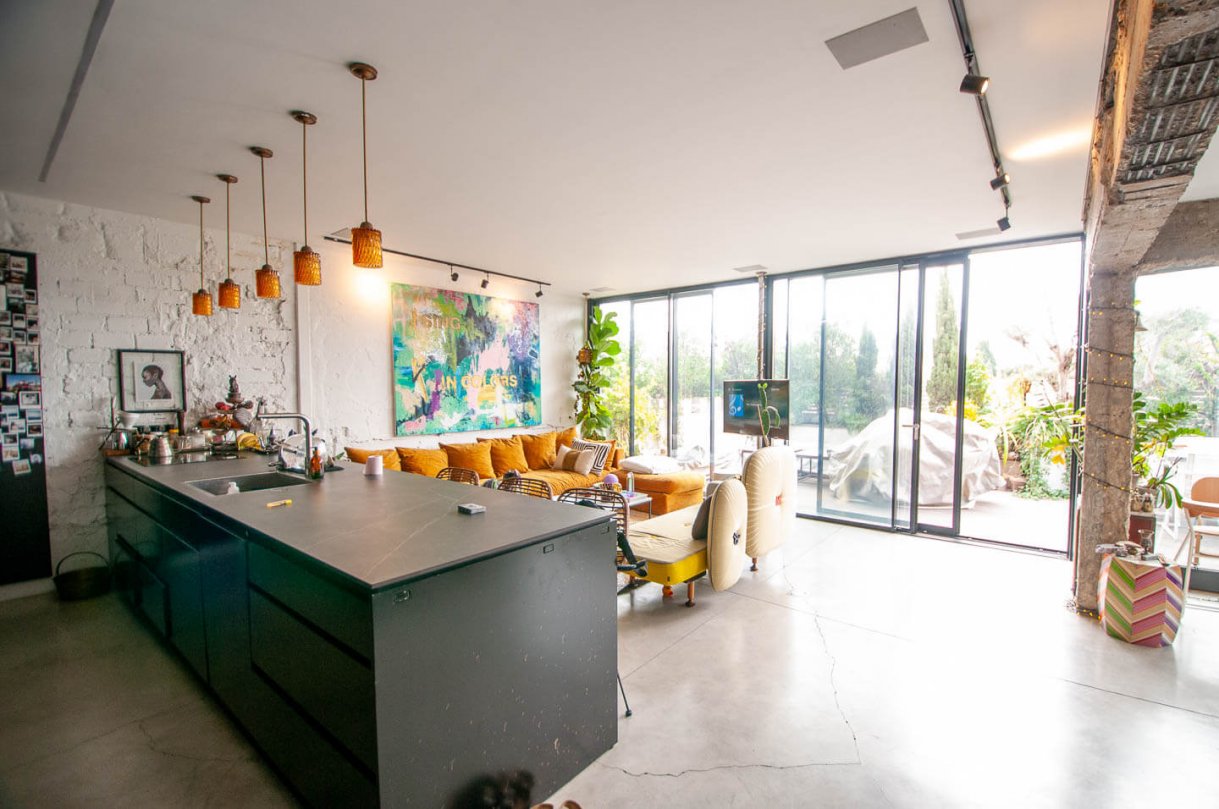 למכירה פנטהאוז מעוצב דקת הליכה מהבימה ודיזינגוף סנטר